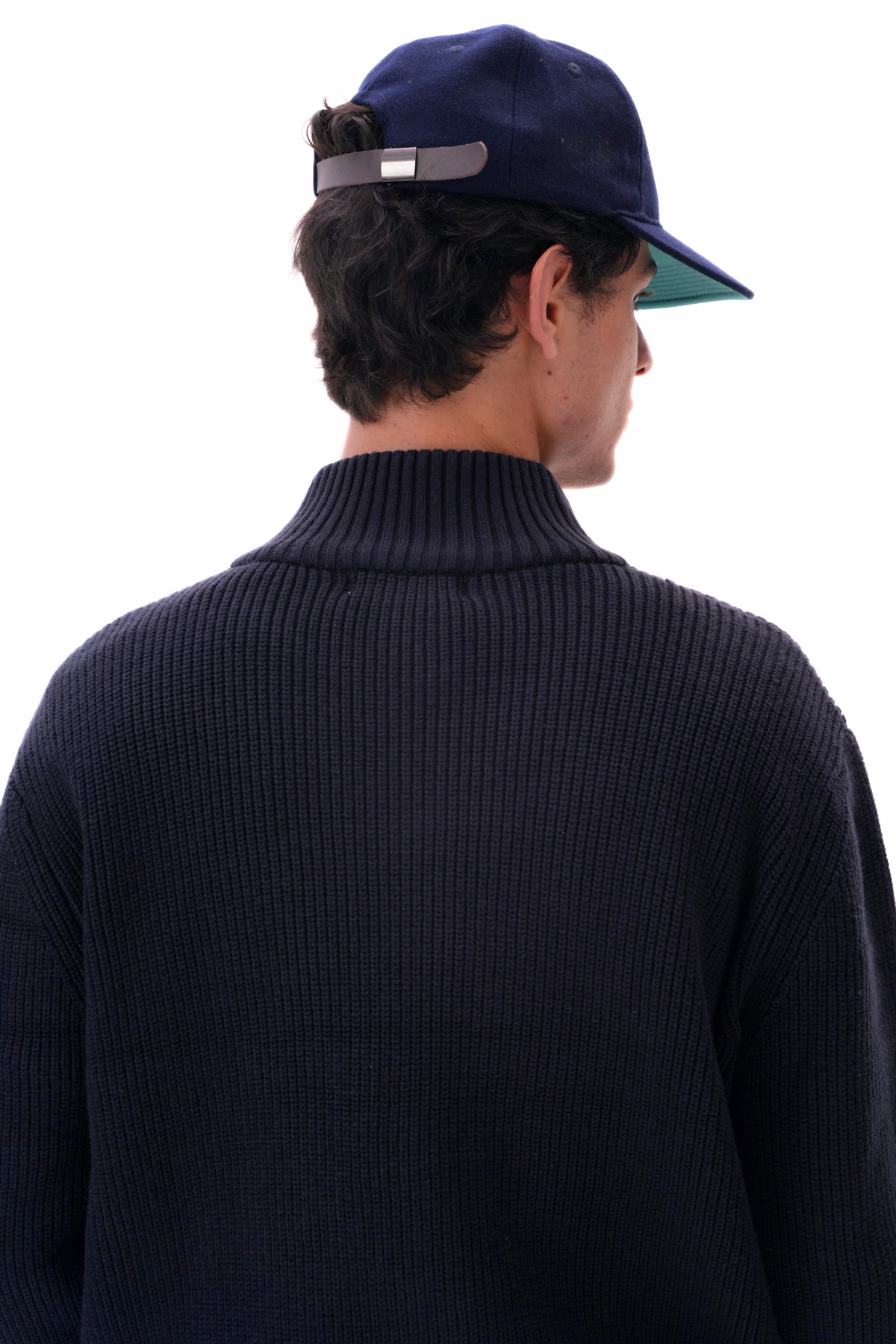 RIBBED KNIT CARDIGAN