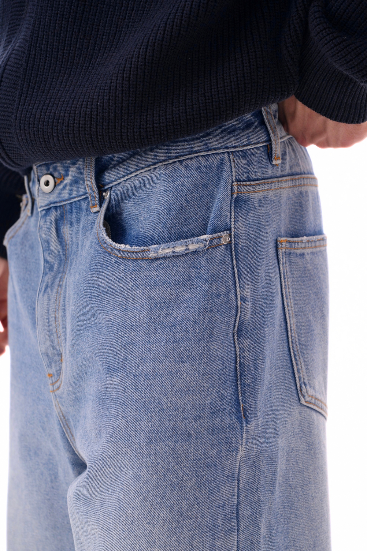 SOHO JEANS